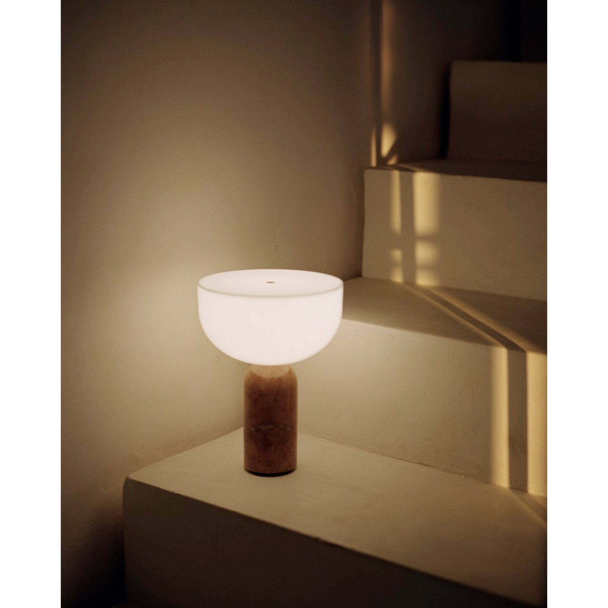 Kizu Portatile Lampada da tavolo, Breccia Pernice New Works vista5