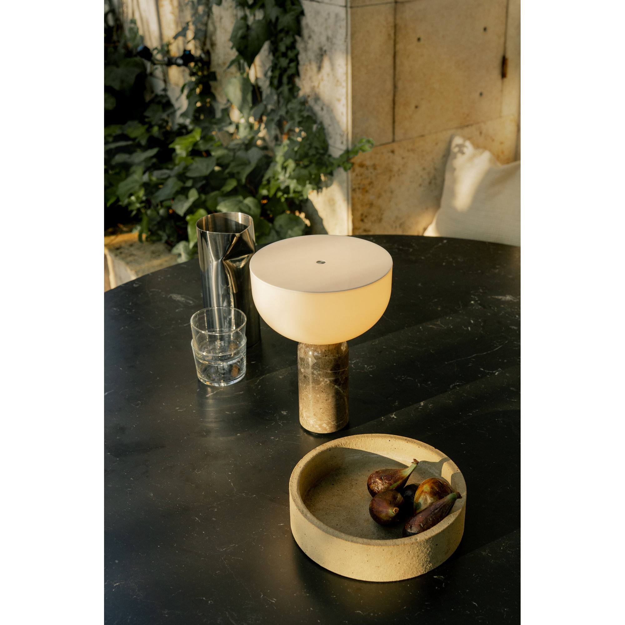 Kizu Portatile Lampada da tavolo, Gris Du Marais New Works vista6