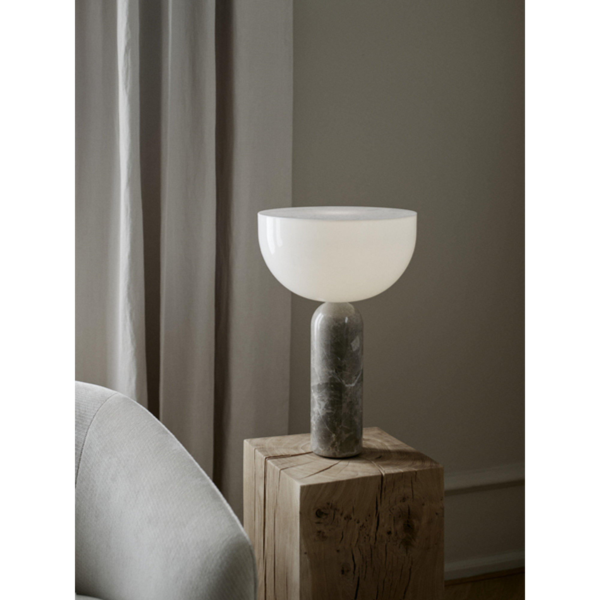 Kizu Lampada da tavolo, Large, Gris du Marais, EU New Works vista2
