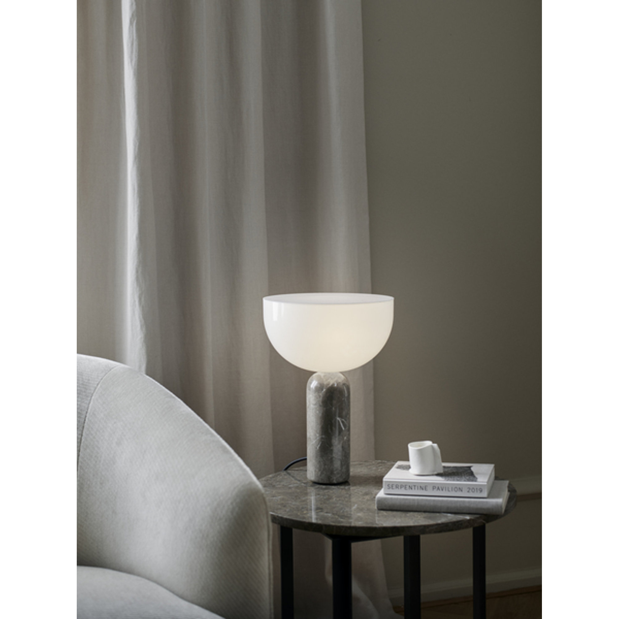 Kizu Lampada da tavolo, Small, Gris du Marais, EU New Works vista2