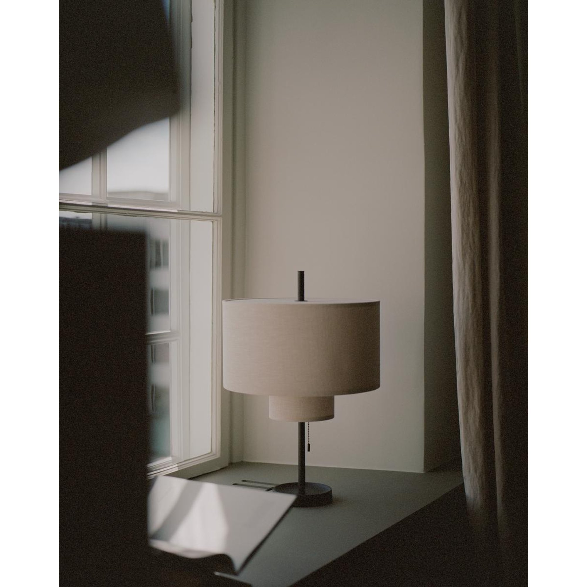 Margin Lampada da tavolo, Beige Canvas, EU New Works vista2