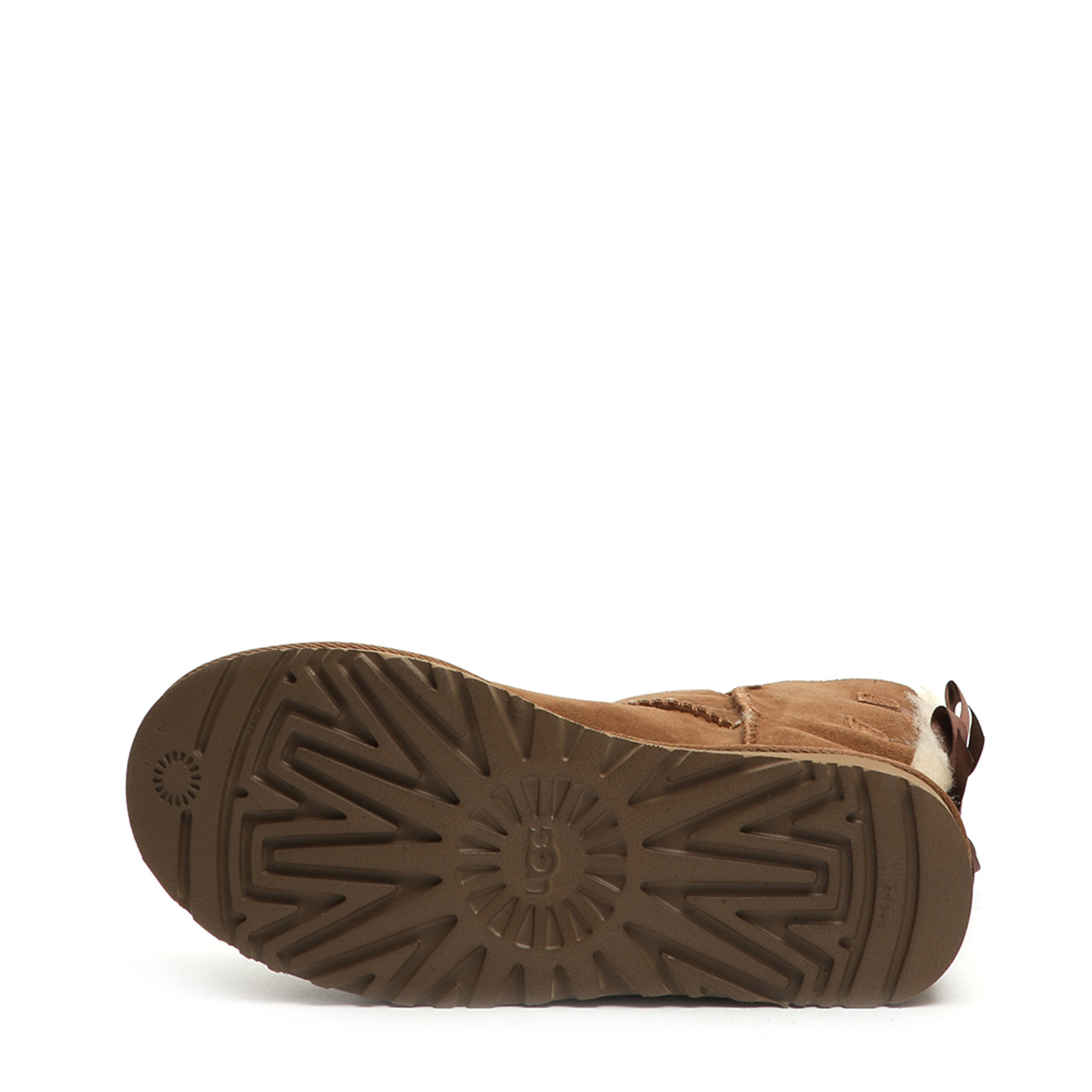 Stivale Bailey Bow II chestnut Ugg vista2