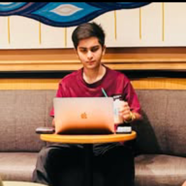 Rishi Rajput profile picture on VenturLoop