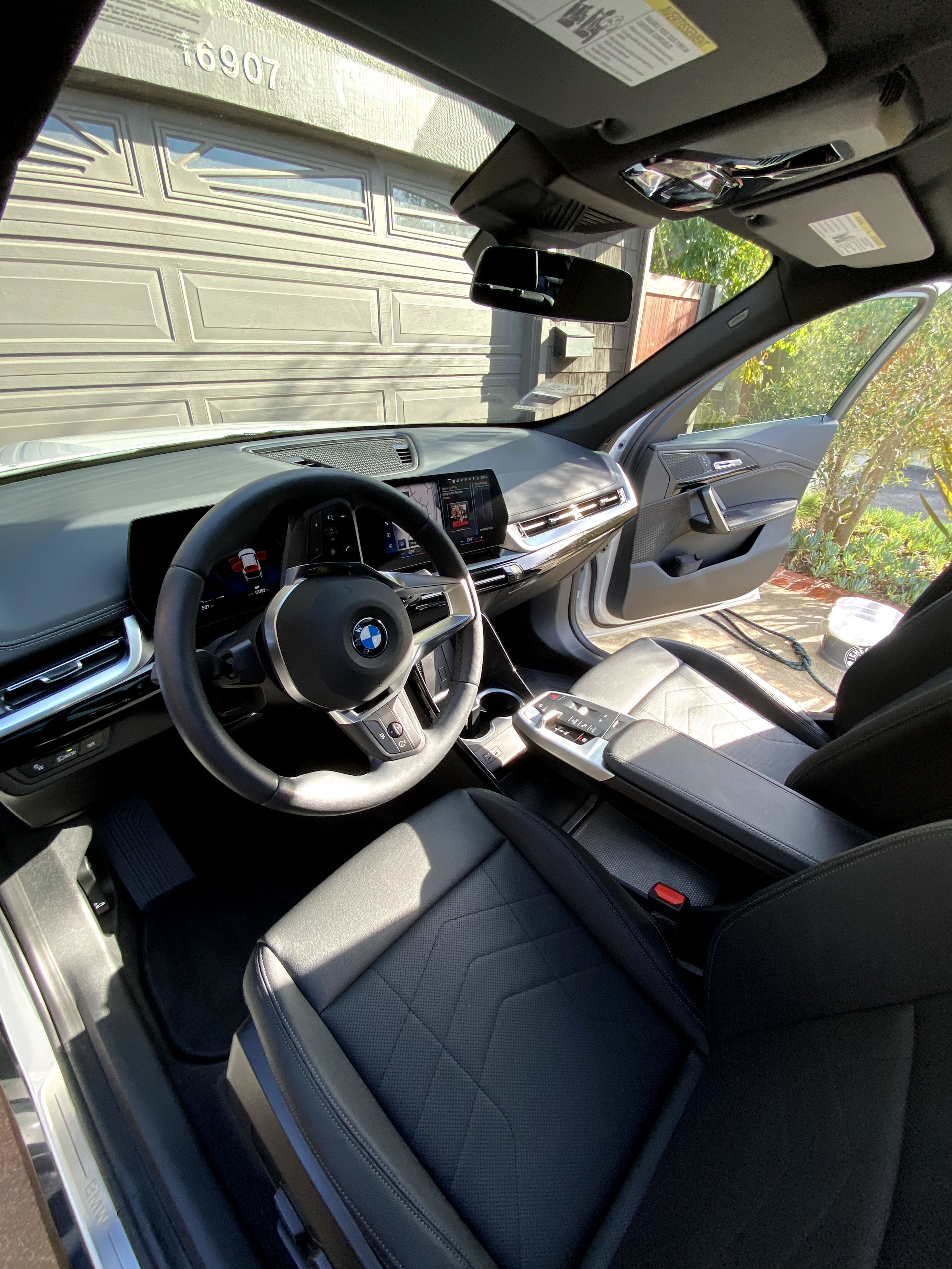 Interior13