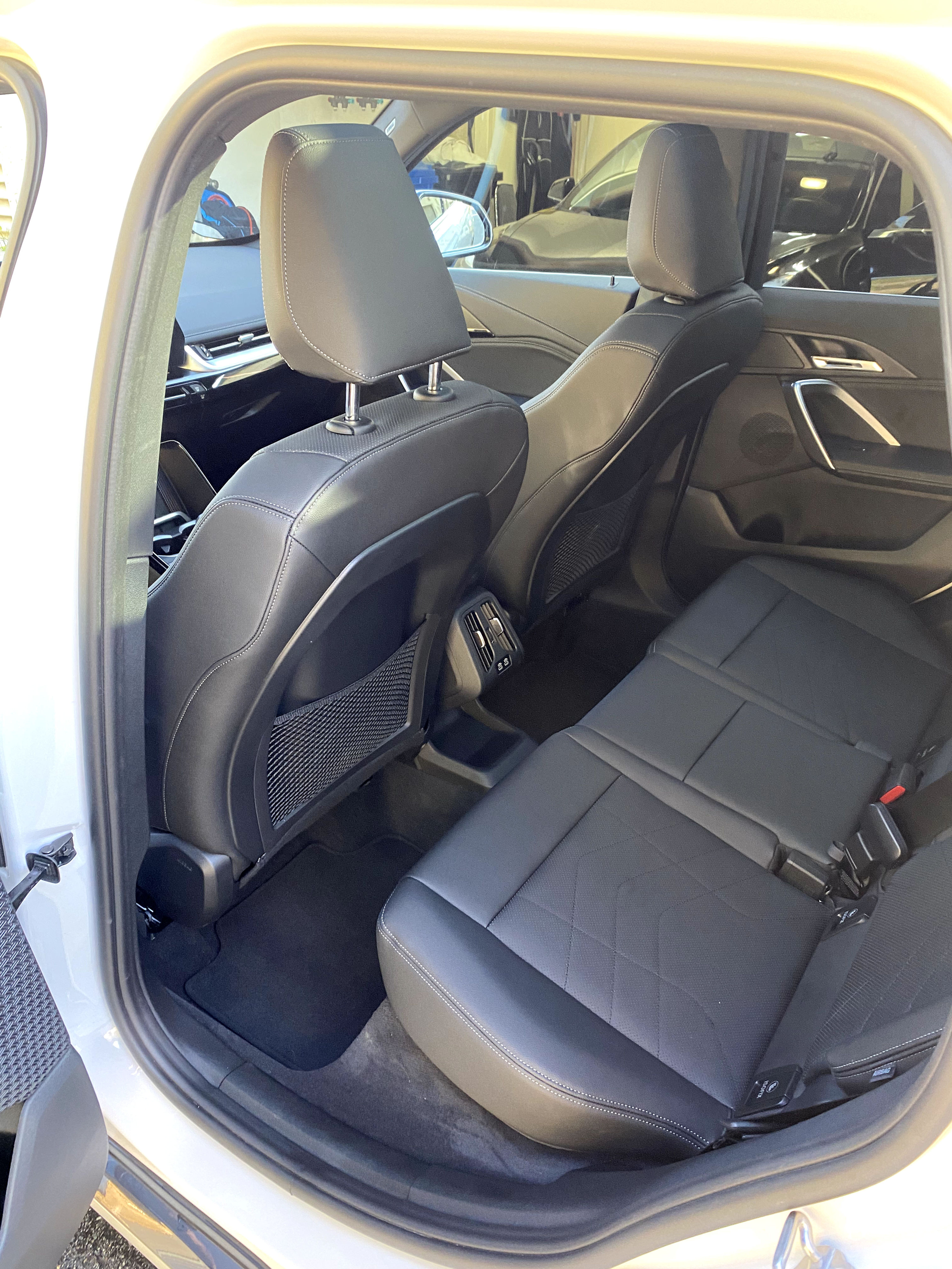 Interior15