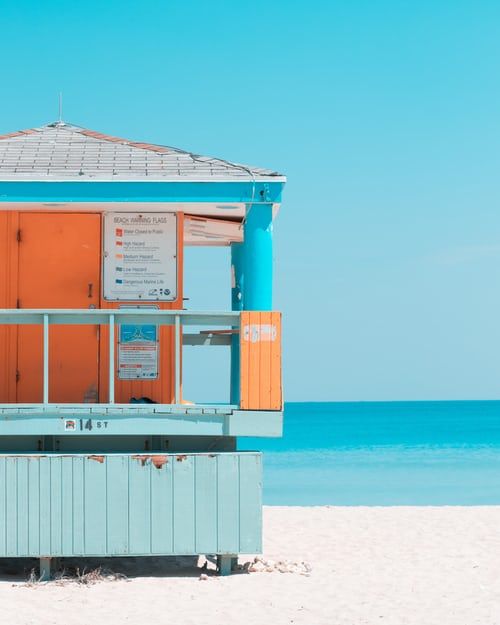 Jeremy Bishop on Unsplash - miami