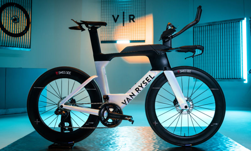 2025 Van Rysel XCR Tri