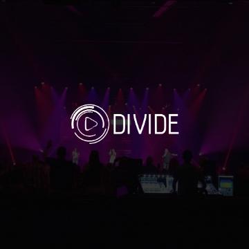 Traktrain banner for @divide