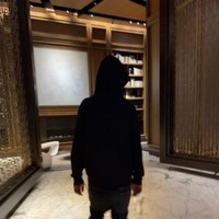 Louwesupreme44