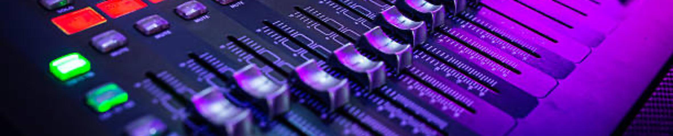 Traktrain banner for @digi