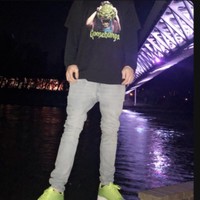 NOTAROUNDTHEOTHERS