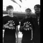 g - Triple S