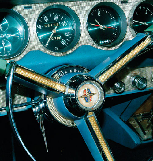 Engine-turned panels surrounding the gauges added to the general air of opulence that appealed to well-heeled buyers of the day.