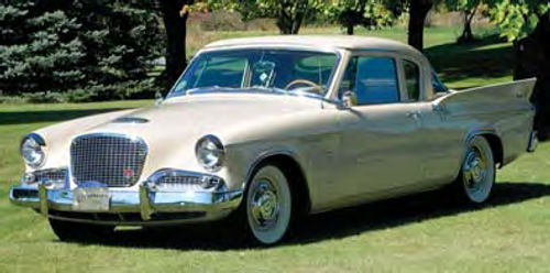 The Hawk has a family resemblance to other Studebakers, but stands apart from the rest of the American cars of its time.