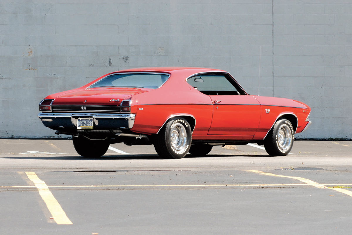 Chevelle’s 1969 look was a minor update of the body introduced one year earlier. Chevrolet advertised that “it’s got bulges on its bulges.”