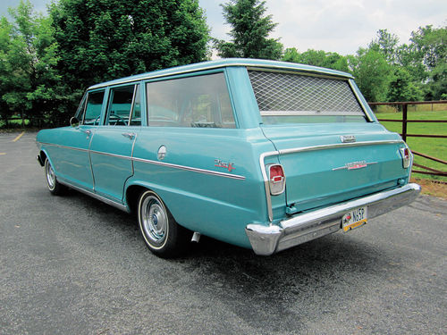 The rear window screen helps to keep debris out and the owner just likes the way it looks.