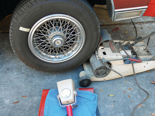 Photo 13. Masking tape is used as a reference mark on the tire, making it easy to spot when the strobe flashes.