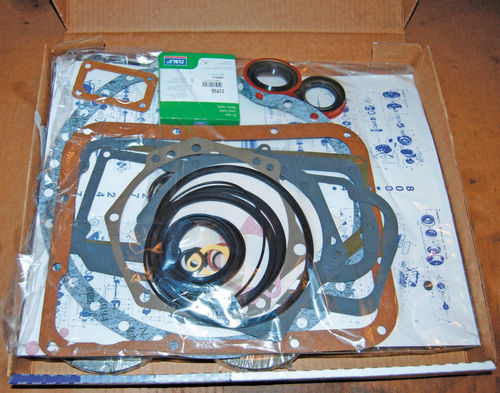 10. New parts include gaskets, O-rings, seals and a complete sealing ring set. Fatsco kits now have “second design” lip seals rather than the expander ring type.