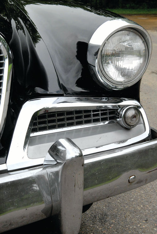 That small grille under each headlight is a reminder of the 1953 Studebaker.