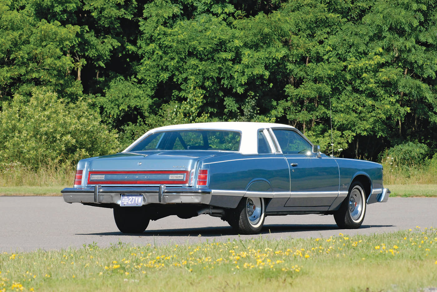 1976 FORD LTD LANDAU - AutoRestorer