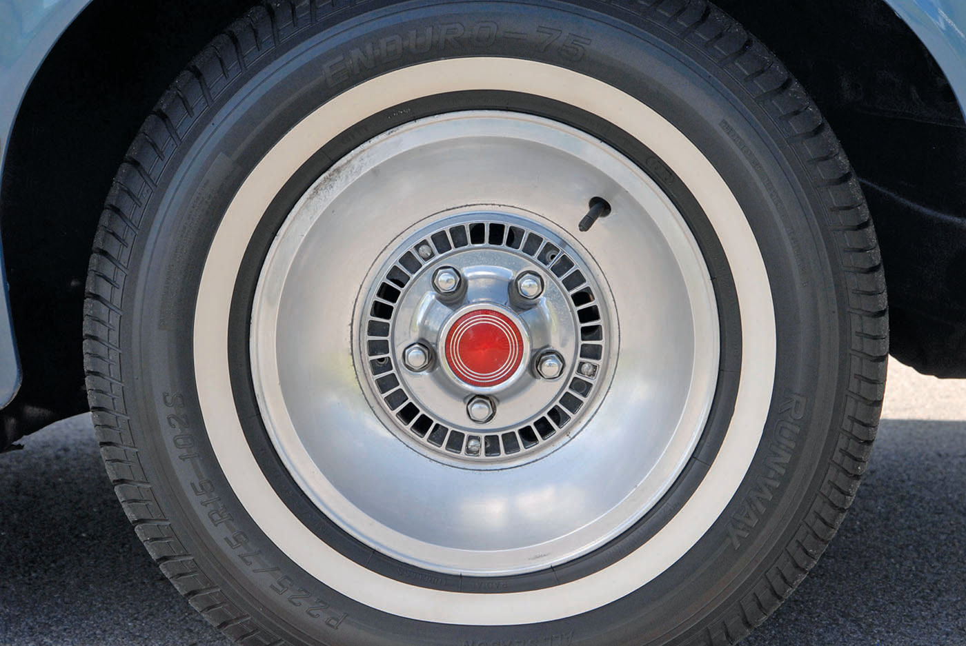 1976 FORD LTD LANDAU - AutoRestorer