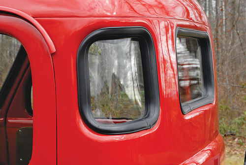 The optional corner windows help when backing the truck into tight areas.