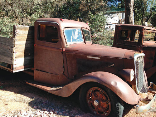 1935 Studebaker grain truck