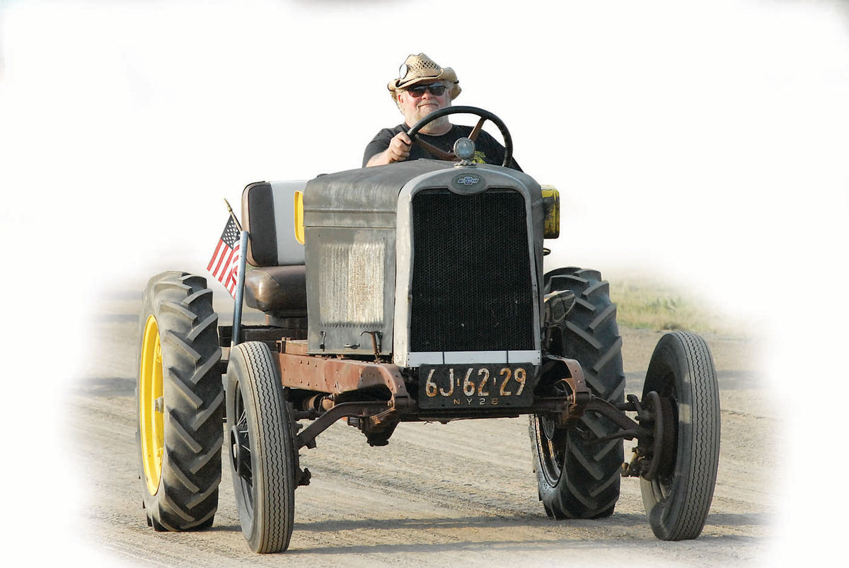 Handy Henry Doodlebug Tractor - Automotive - KitMaker Network