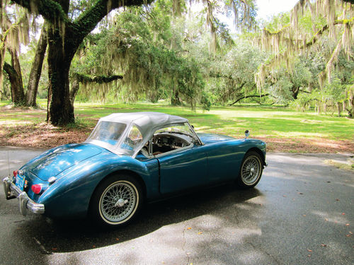 Blue MGA Visiting the Hofwyl-Broadfield Plantation in southeastern Georgia.