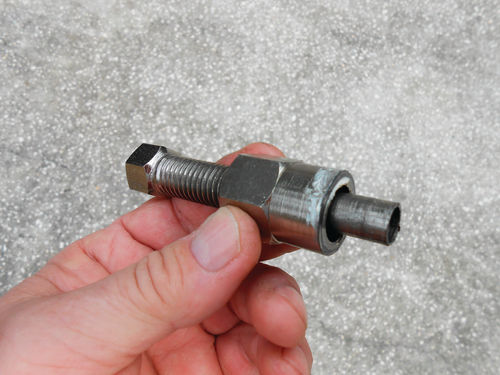 This installation tool will thread onto the compressor shaft and press on the drive plate.