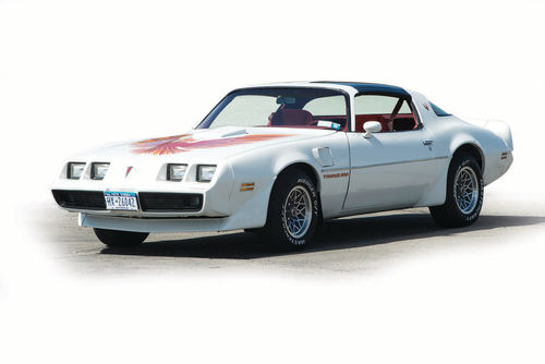 The Firebird still looked good in 1979 despite the age of its body style. Not everyone appreciates the flares and spoilers, but the overall shape remains attractive today.