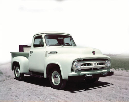 1953 F-100