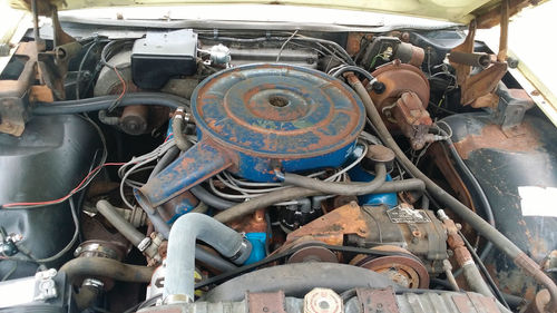 The two-barrel version of the 390 was new for 1967 and was rated at 270 horsepower at 4400 rpm. Note the optional air conditioning and power brakes.