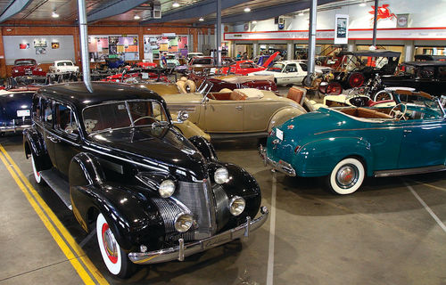 The Automobile Driving Museum collection.