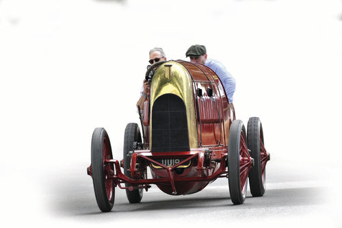 This 1911 Fiat S76, aka ‘The Beast of Turin’, puts its 1740 cid engine to the test.