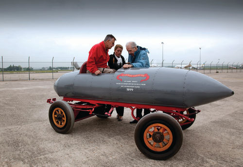 Journalist Sherman (left) is introduced to the vehicle by builder Christian Wannyn.