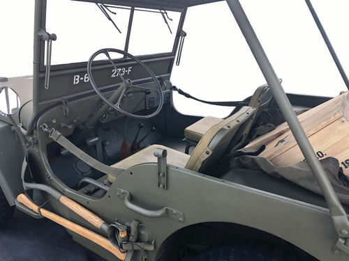 The interior was pristine. This Willys is well taken care of. The addition of the wooden boxes in the back seat and the shovel on the outside really adds a little extra vintage look to the vehicle.