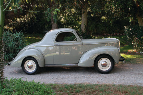 While the chrome trim is limited, there’s enough to help define the car’s lines.