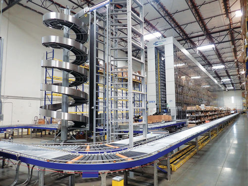 A little glimpse of the warehouse of United Pacific. You can see how they are able to ship and supply so many products at such a quick rate with a conveyor belt of that size.