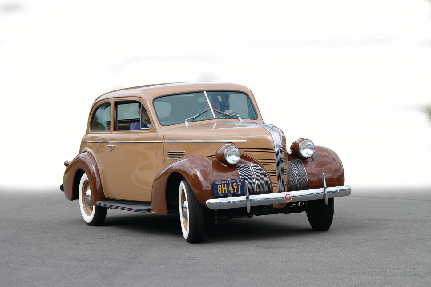 1939 PONTIAC DELUXE SIX - AutoRestorer