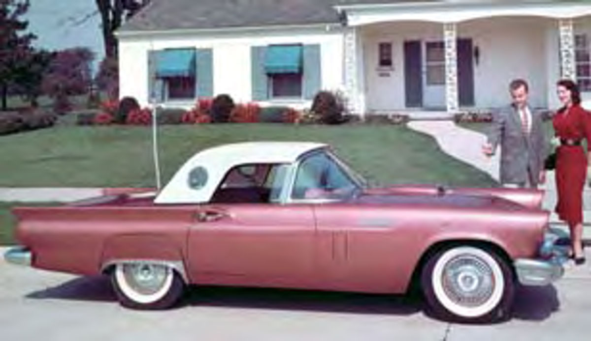 1957 Ford Thunderbird