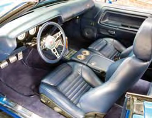 Muscle car rebuilt by XV interior