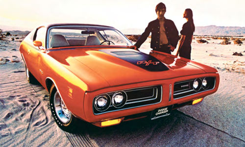 Since they’re obviously struck by the beauty of the desert, these fellows could help to preserve their favorite surroundings by recycling the tires and battery from this 1971 Dodge Charger R/T.