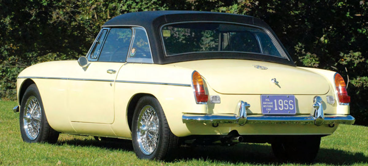 As a car intended for the U.S. market, the feature MG should have all-red lenses instead of the red-and-amber units used on Bs sold in other countries.