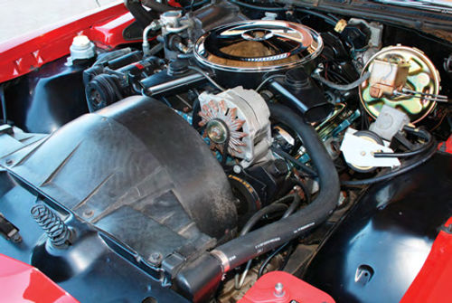 A massive 455 cid V-8 sits under the hood of the Grand Prix SJ, but by 1972 the compression ratio was down to 8.2 and the large power plant was rated at 250 horsepower.