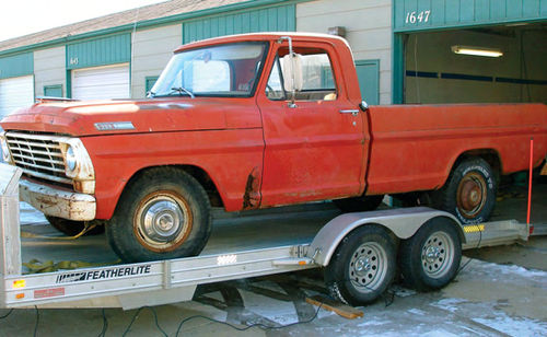 Photo 2. Another view of the truck on the day the aged workhorse’s mini-restoration began.