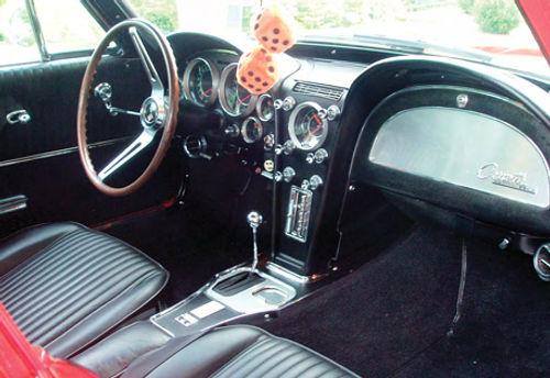 Here’s a look inside of Ron’s highly optioned ’64 Corvette with its leather seats and AM/FM radio.