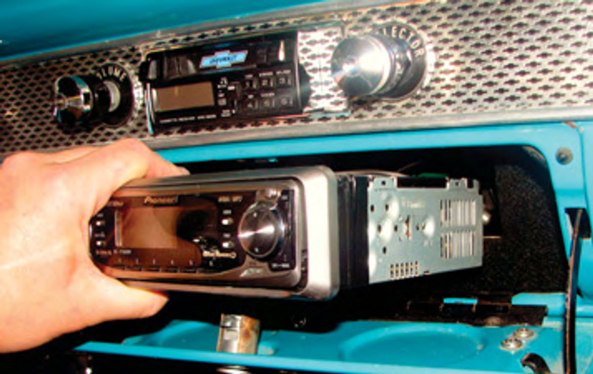 RetroSound car radio complete kit chrome-Design