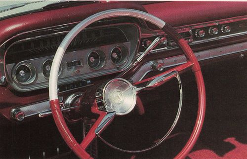 1960 Pontiac Bonneville dash