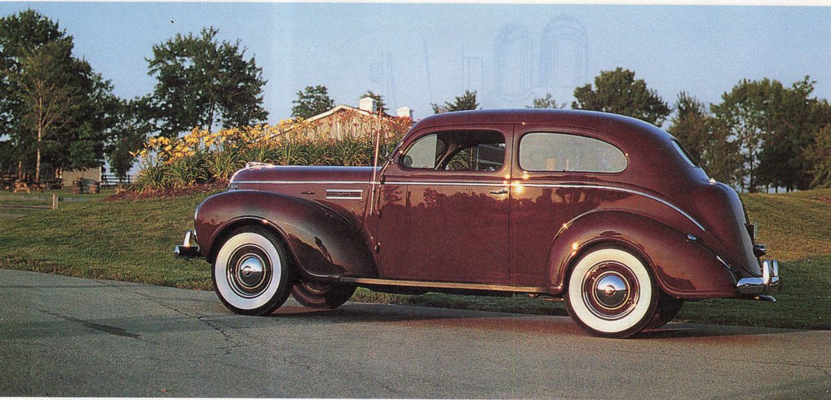 1939 Plymouth P-7 Roadking side